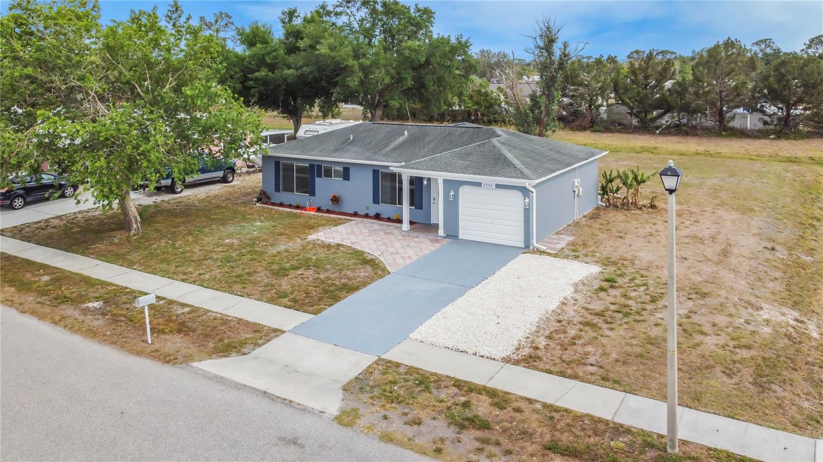 Image 20 of 25 For 3342 Avanti Circle