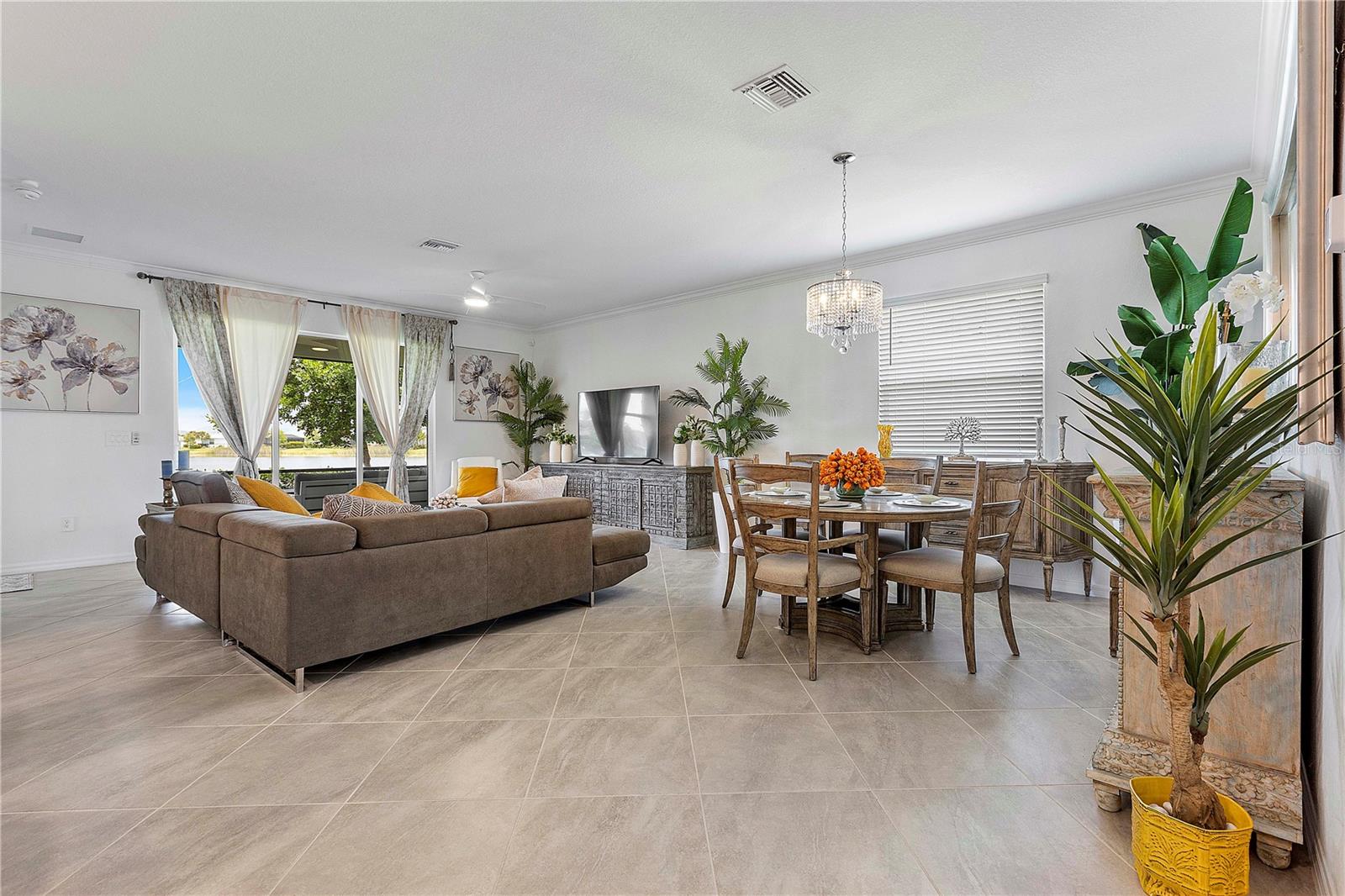 Image 18 of 74 For 17620 Winding Wood Lane