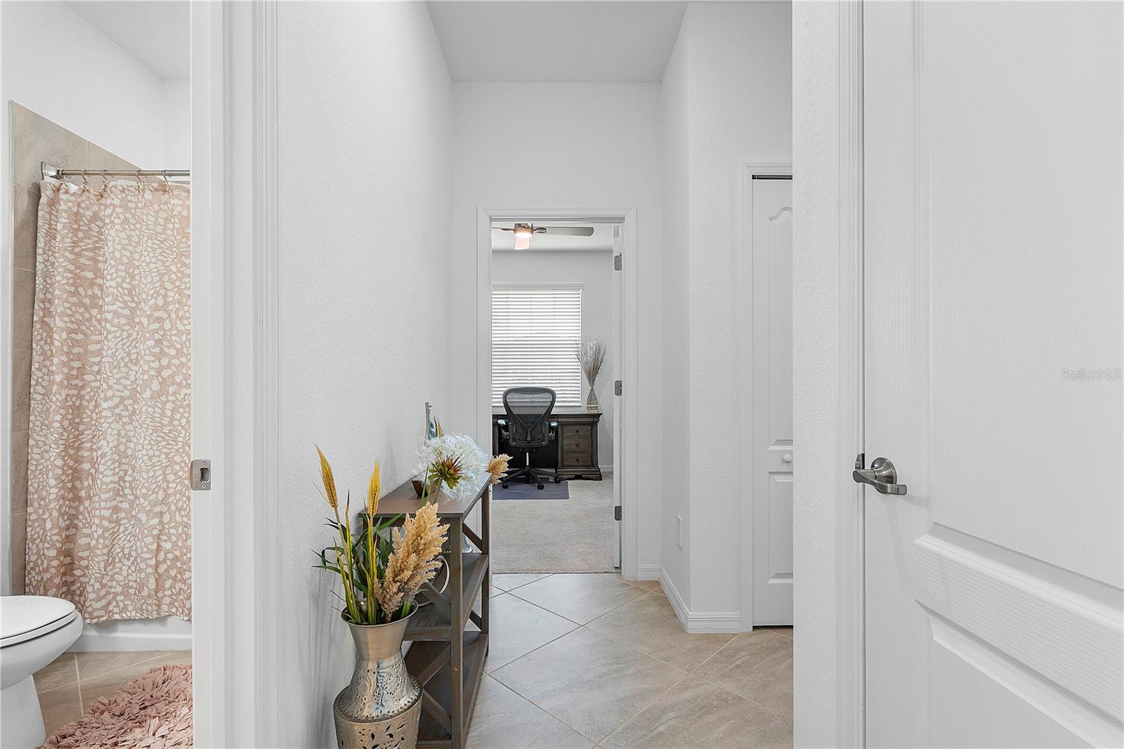 Image 9 of 74 For 17620 Winding Wood Lane