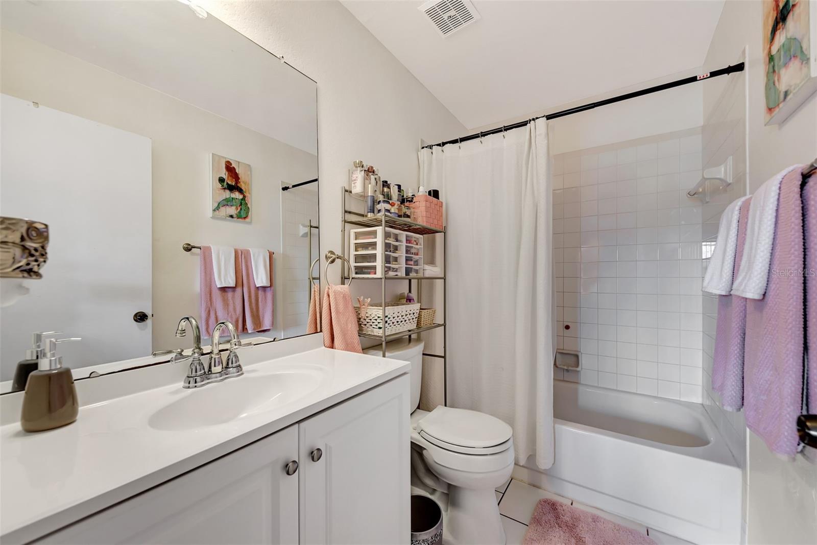 Image 20 of 45 For 25100 Sandhill Boulevard F-203