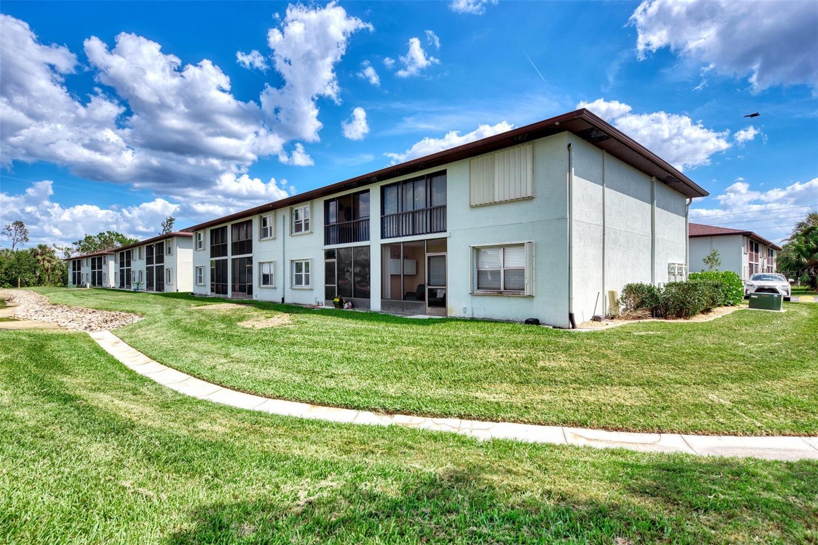 Image 29 of 45 For 25100 Sandhill Boulevard F-203