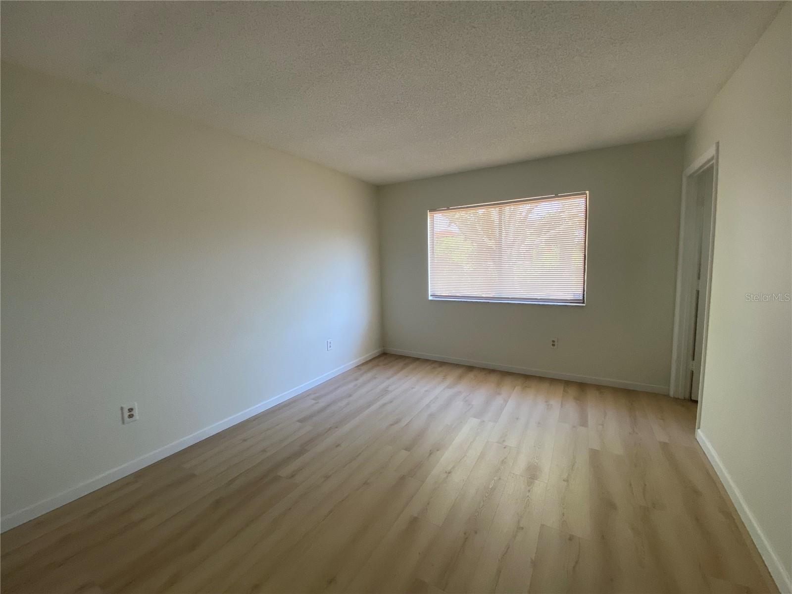 Image 19 of 22 For 5370 Maccaughey Drive