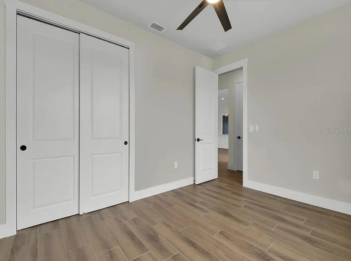 Image 18 of 26 For 13575 Abutilon Lane