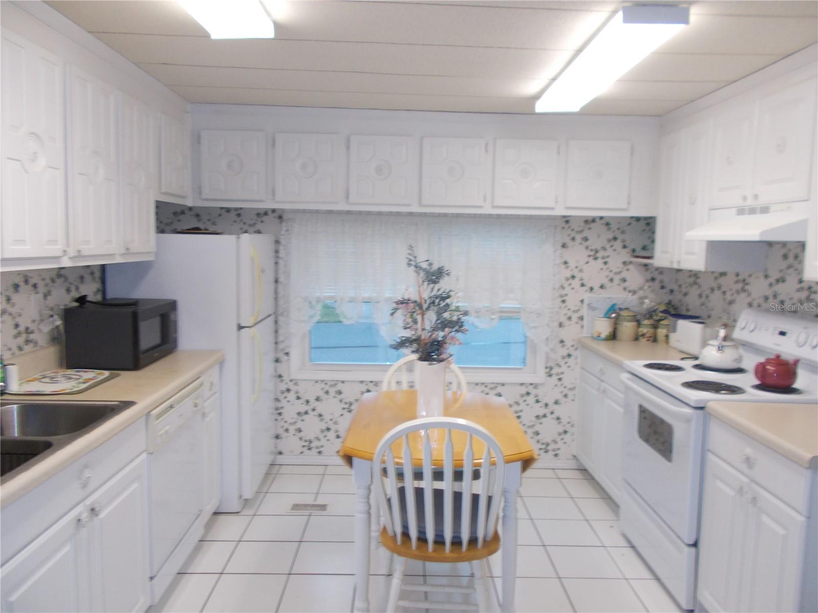 Image 4 of 55 For 6832 Holo Court