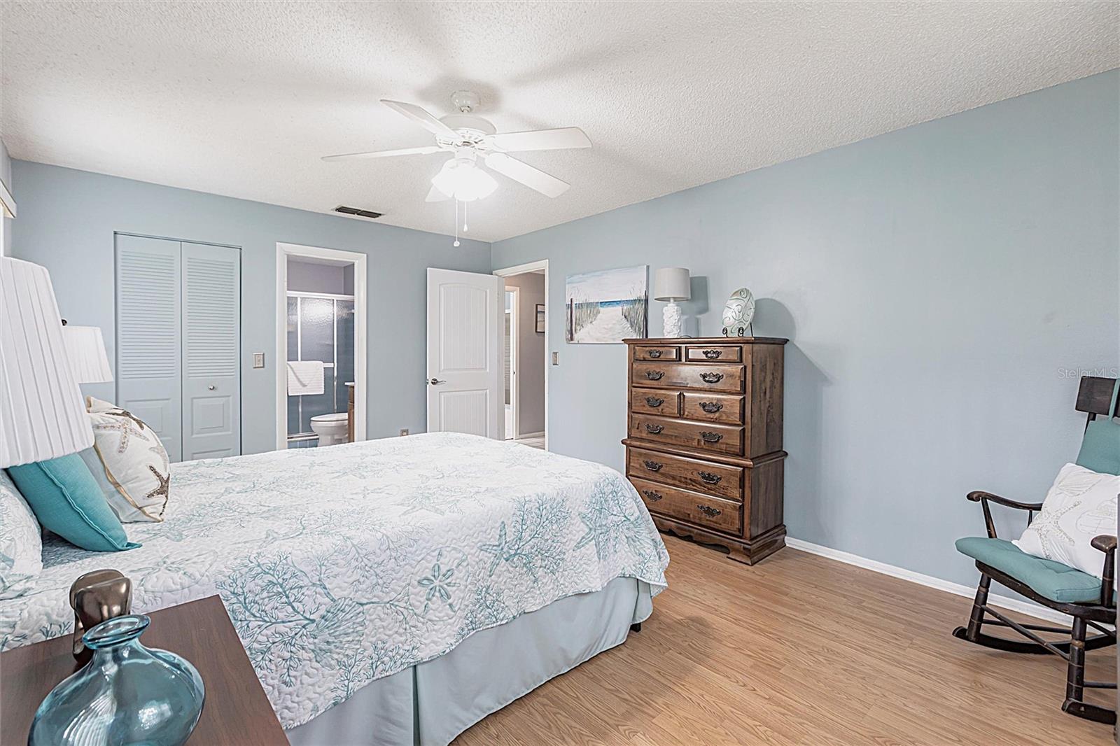 Image 10 of 30 For 6070 80th Street N 215