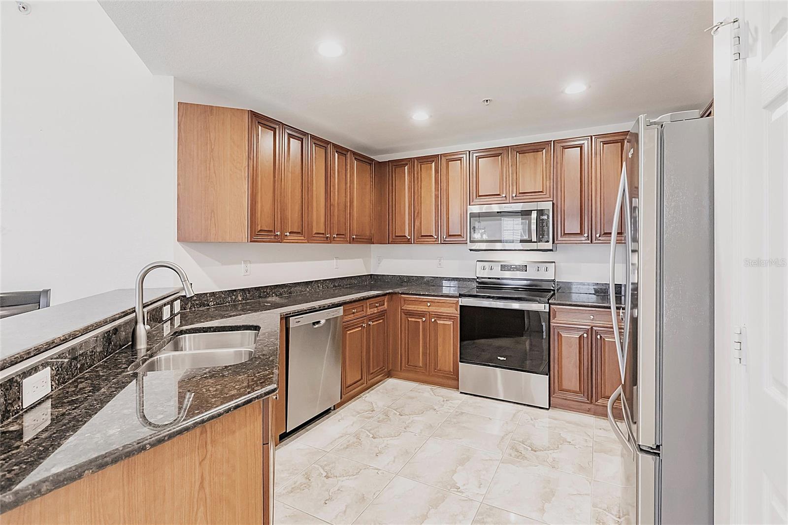 Image 11 of 36 For 16572 San Edmundo Road 111