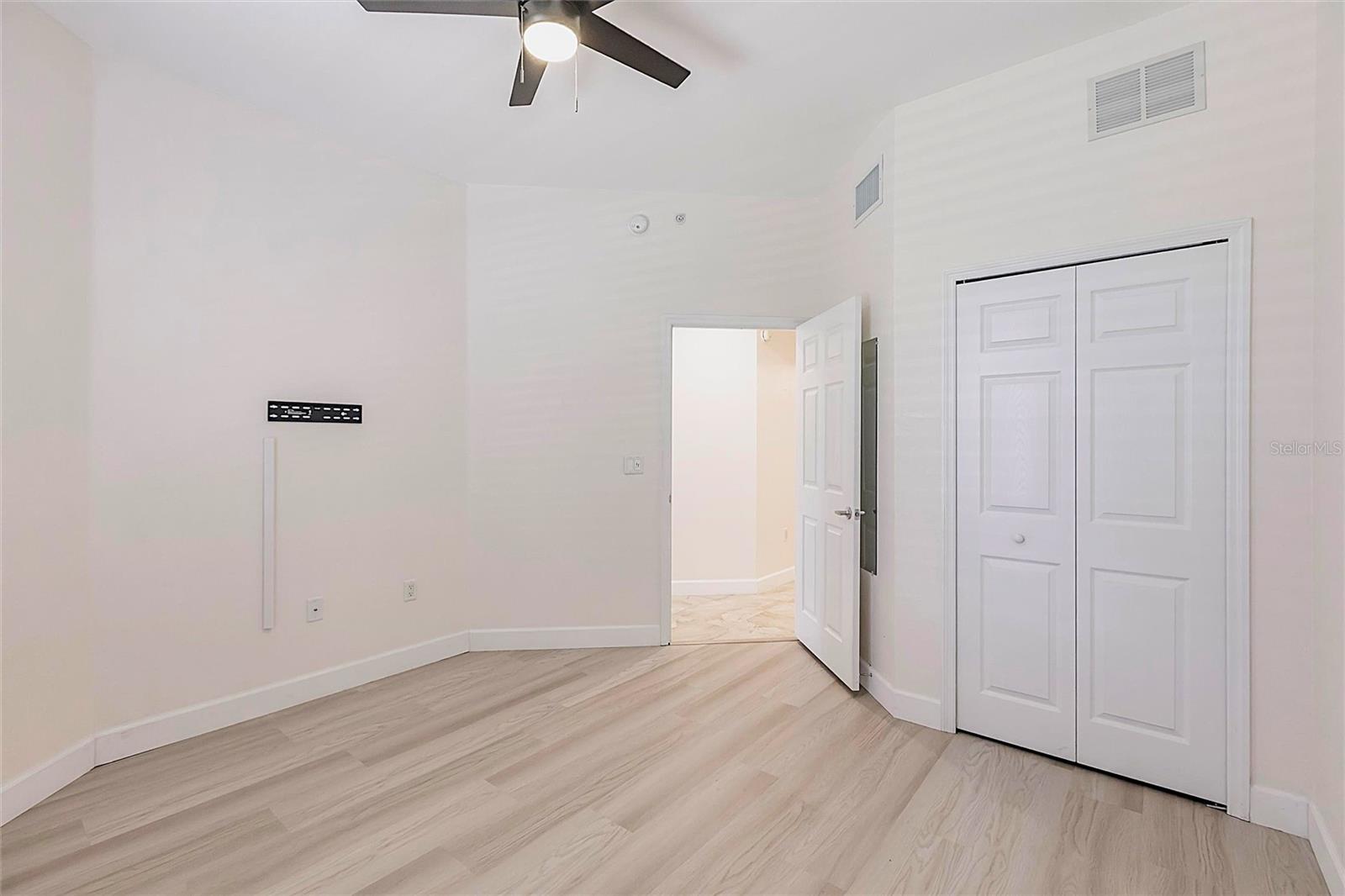 Image 16 of 36 For 16572 San Edmundo Road 111
