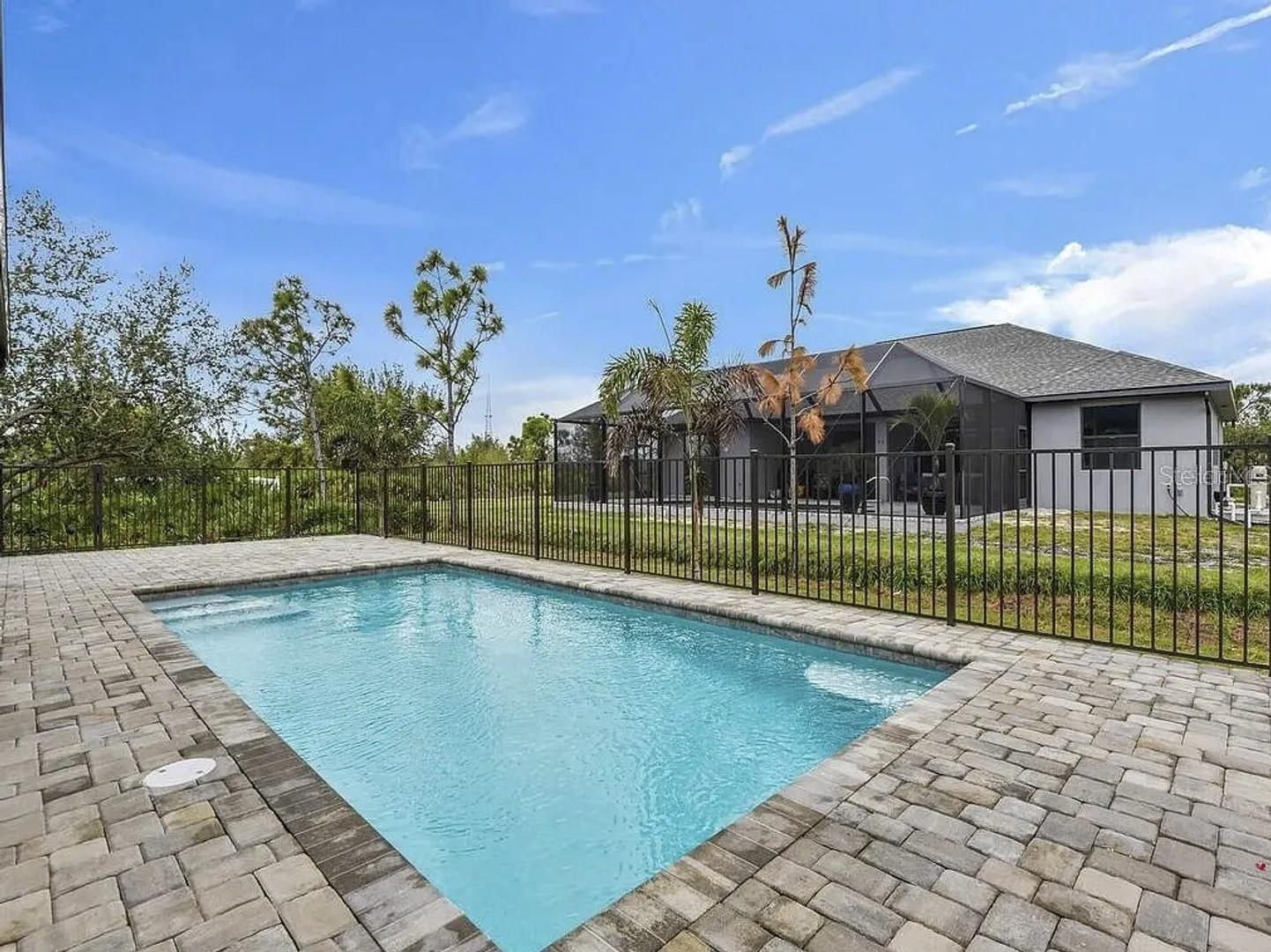 Image 2 of 28 For 9307 Cyclamen Street