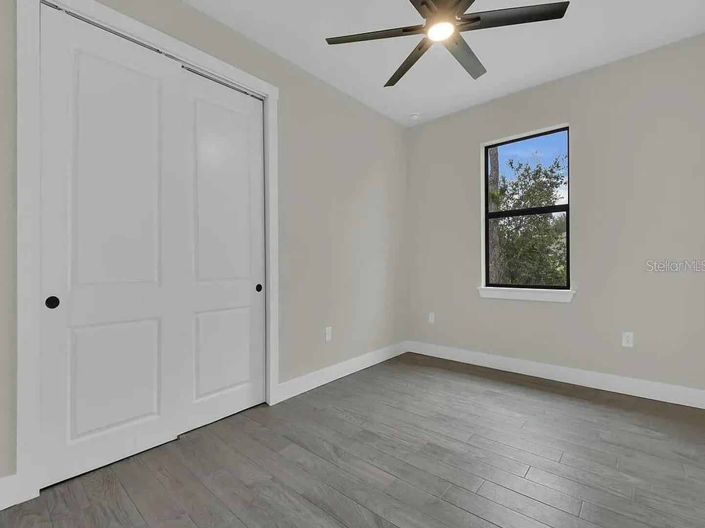 Image 22 of 28 For 9307 Cyclamen Street
