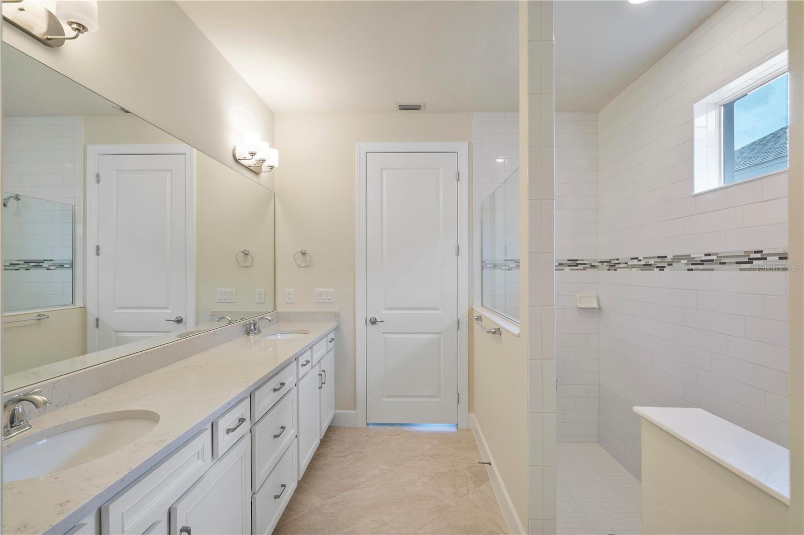 Image 10 of 48 For 17017 Pine Lily Lane