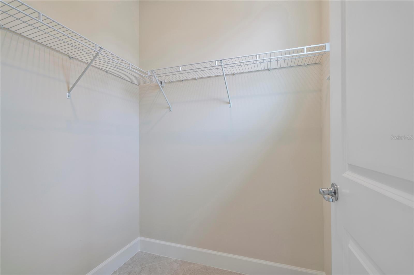Image 19 of 48 For 17017 Pine Lily Lane