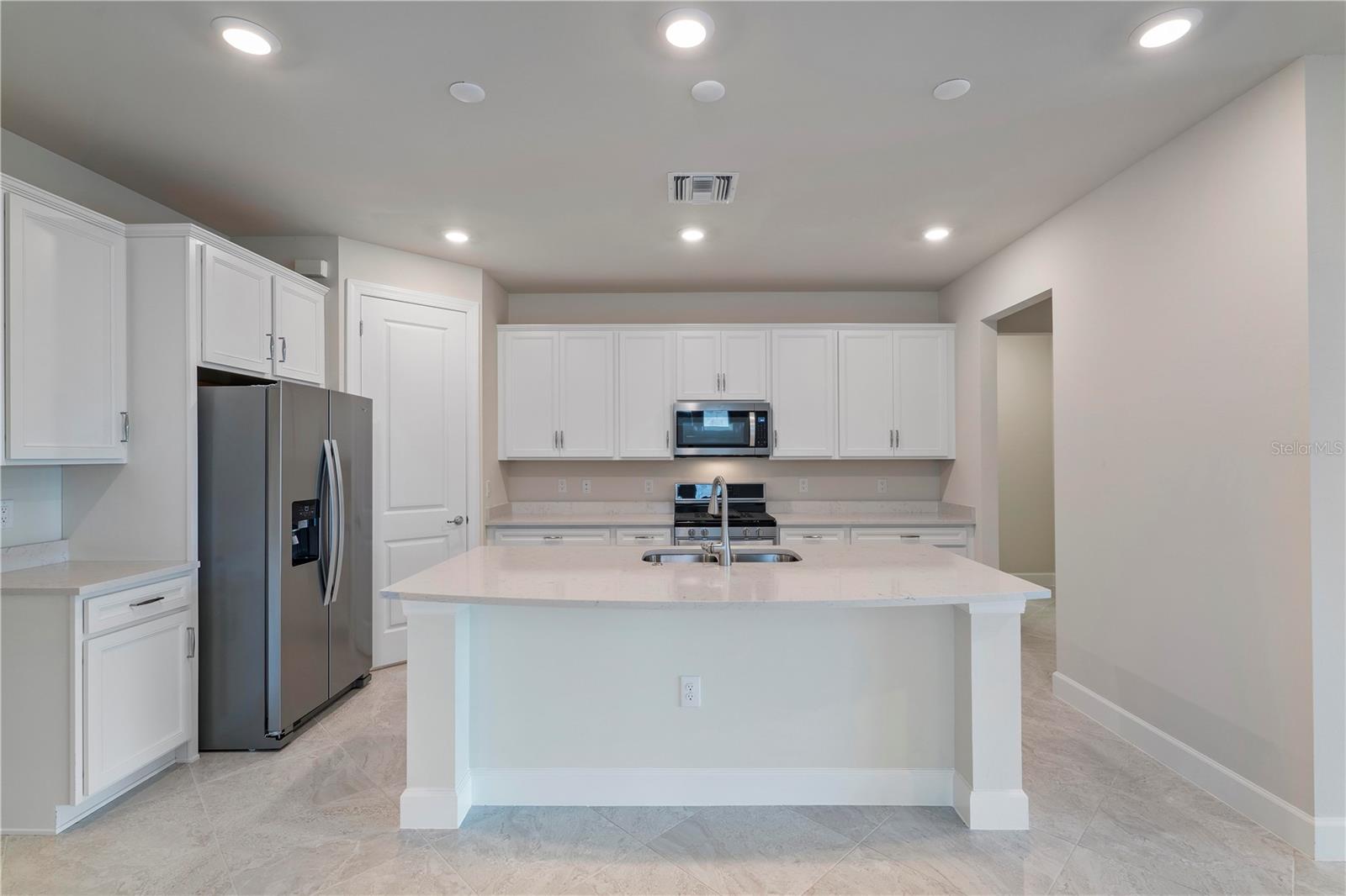Image 24 of 48 For 17017 Pine Lily Lane