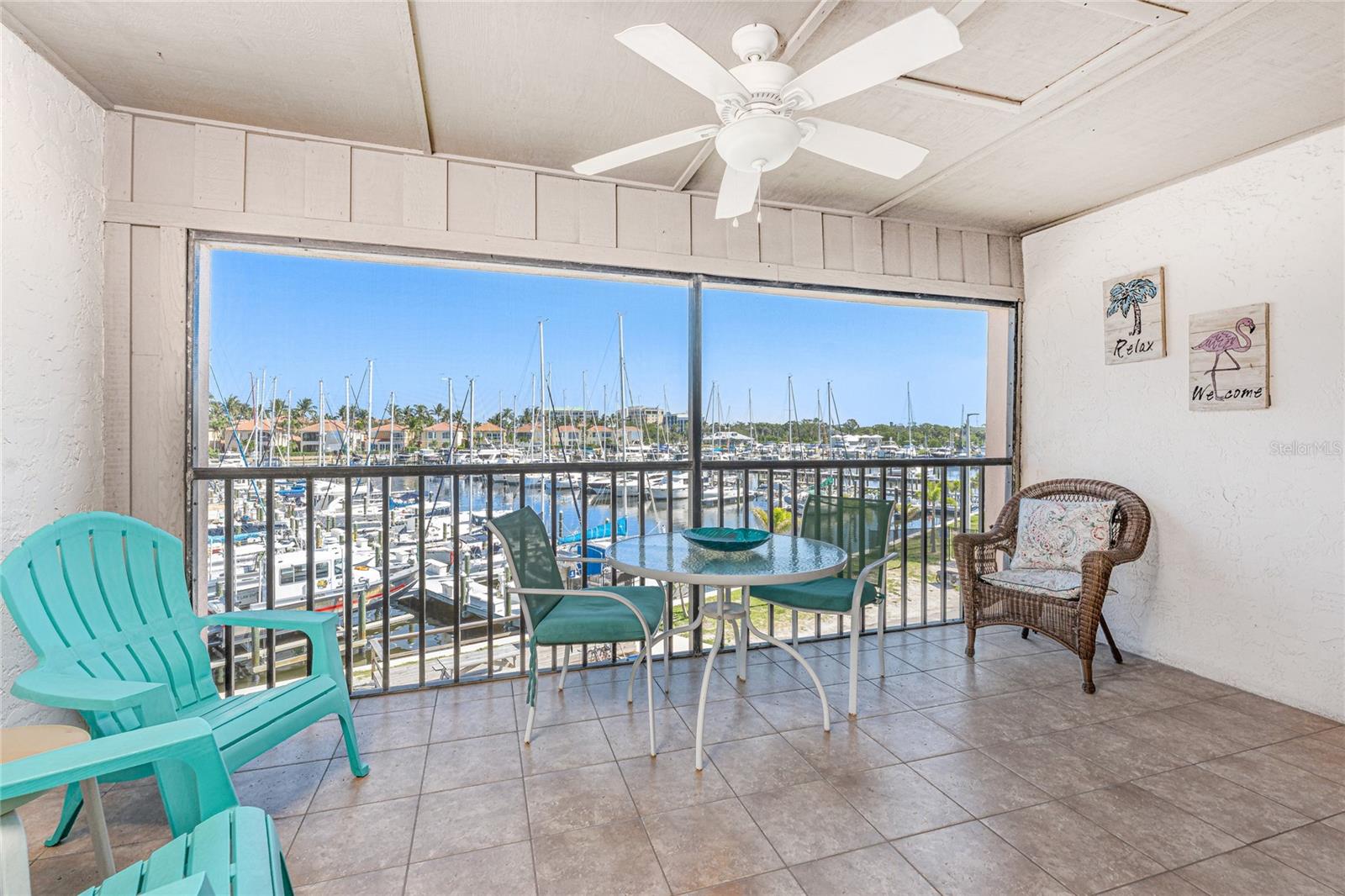 Image 21 of 42 For 3160 Matecumbe Key Road 238