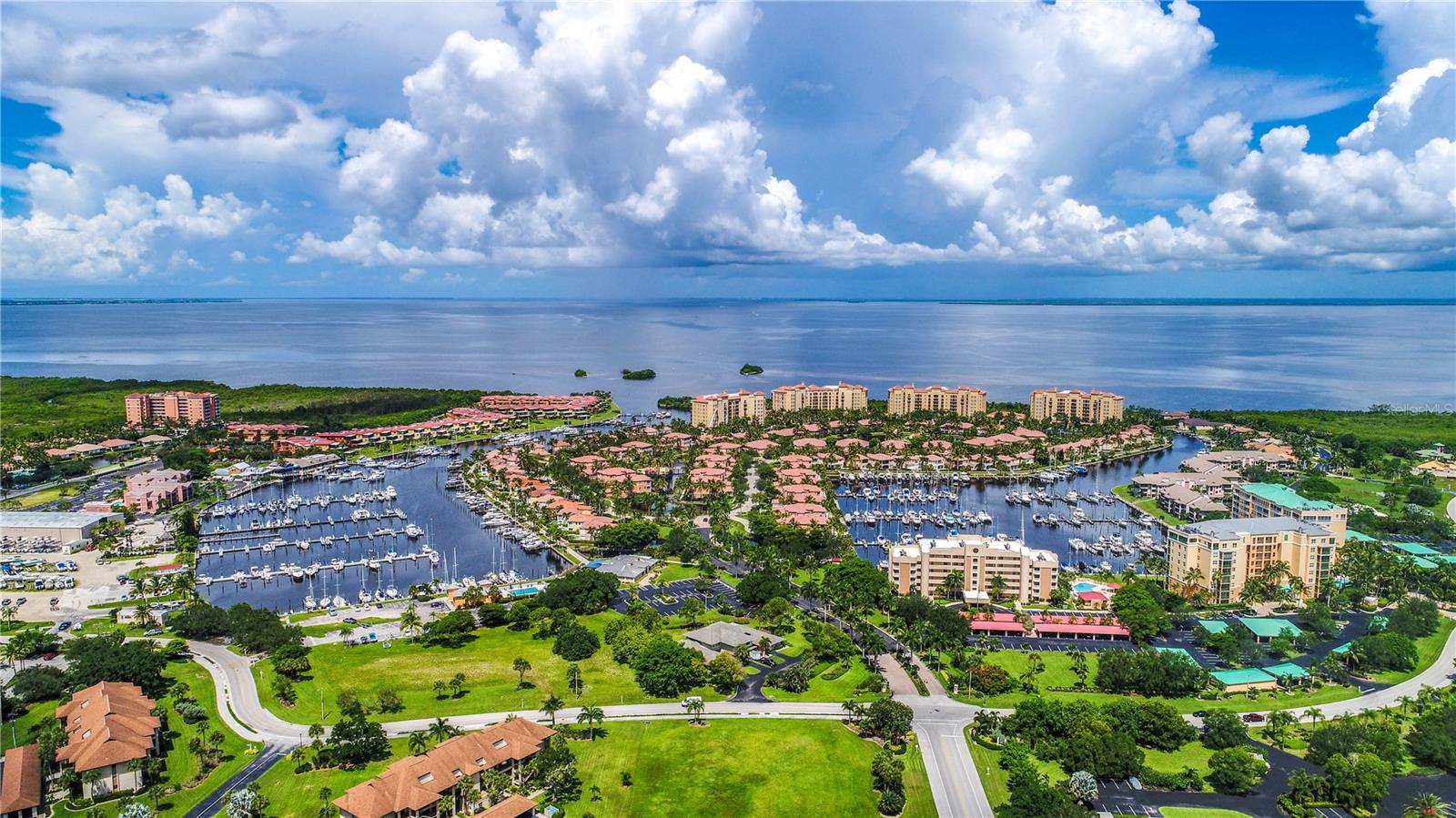Image 34 of 42 For 3160 Matecumbe Key Road 238
