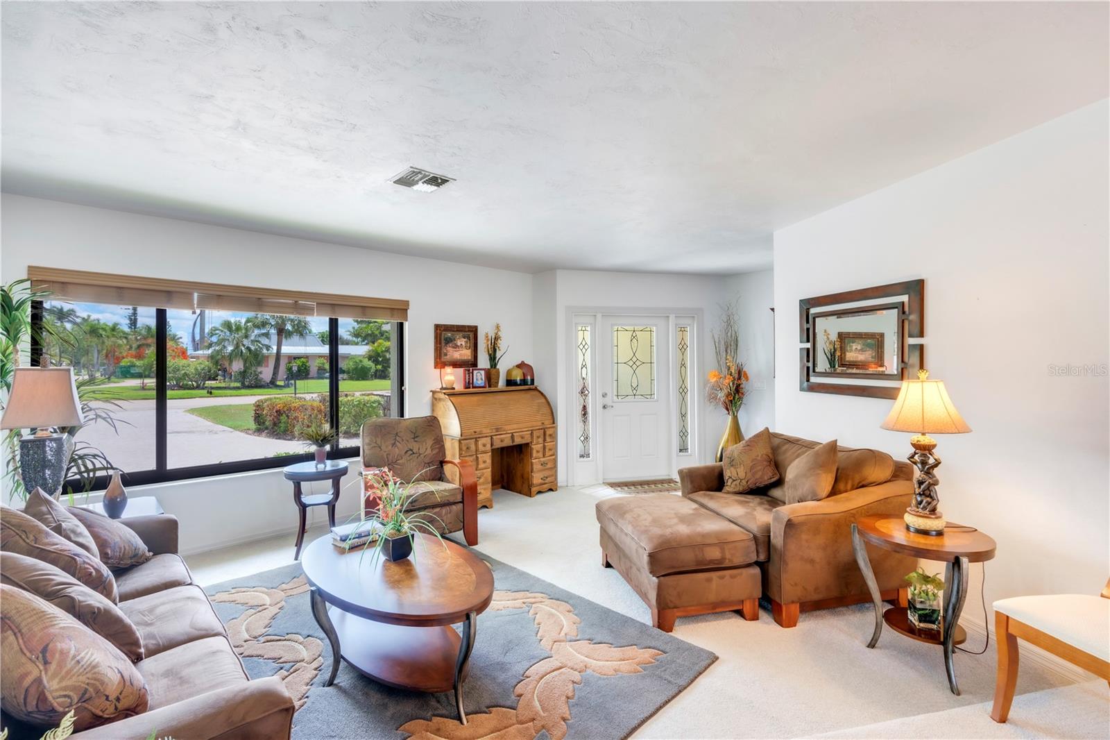 Image 32 of 42 For 5240 Fairfield Drive