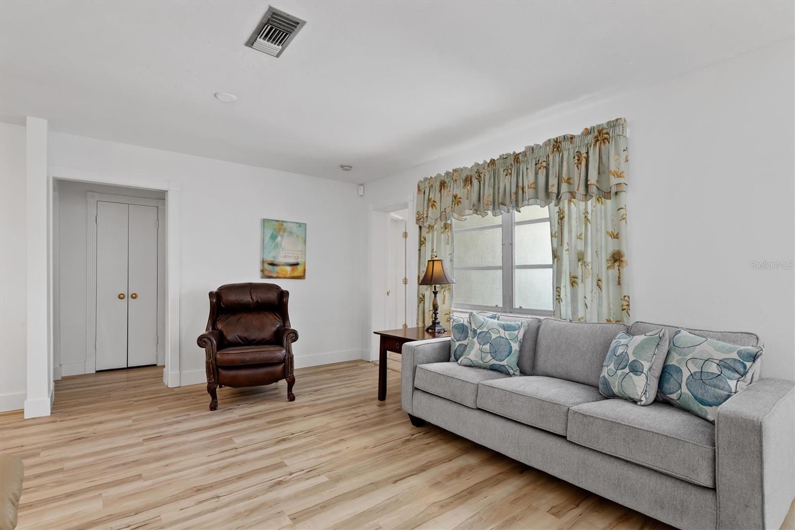 Image 10 of 44 For 732 Santa Margerita Lane