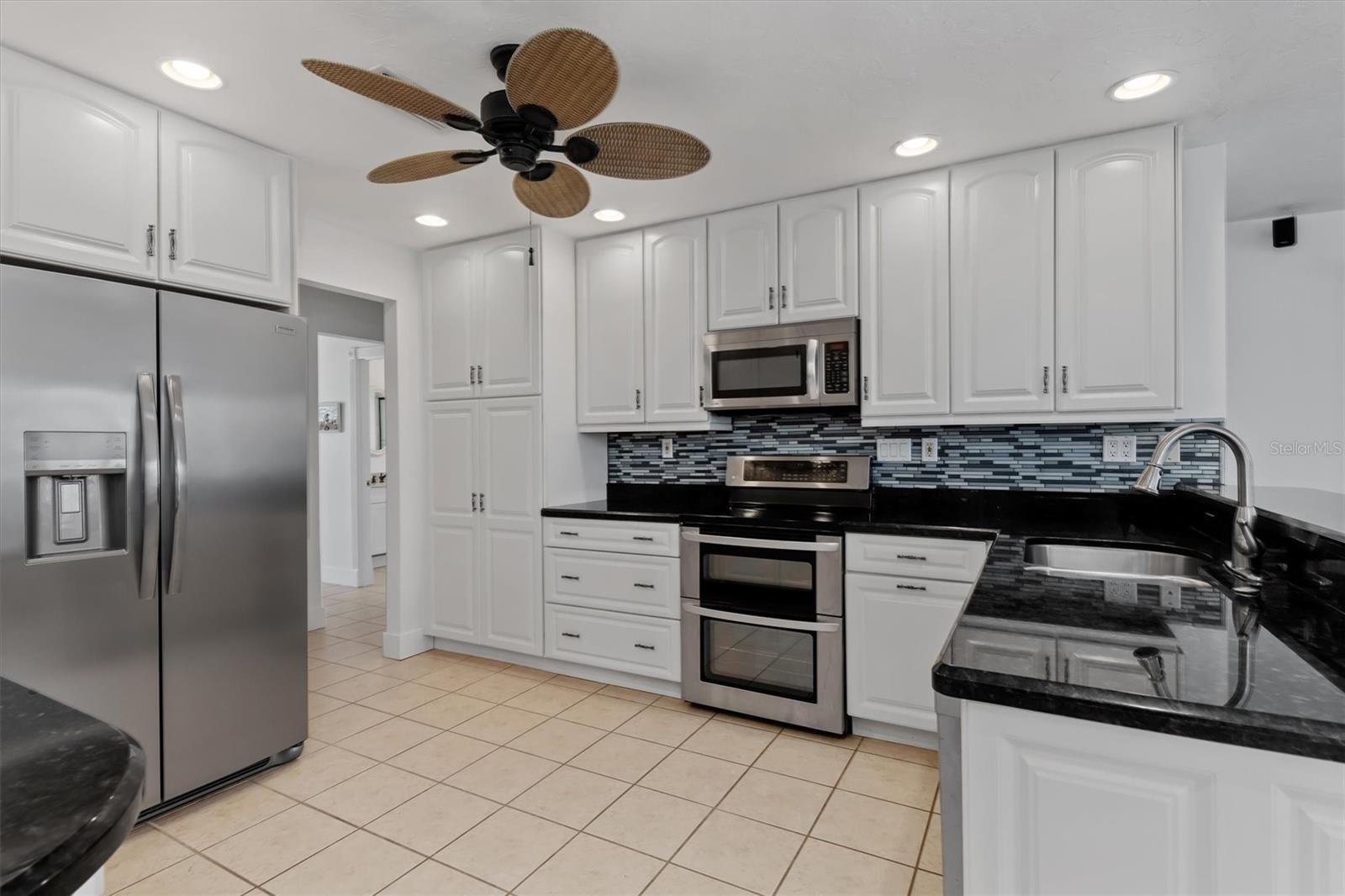 Image 14 of 44 For 732 Santa Margerita Lane