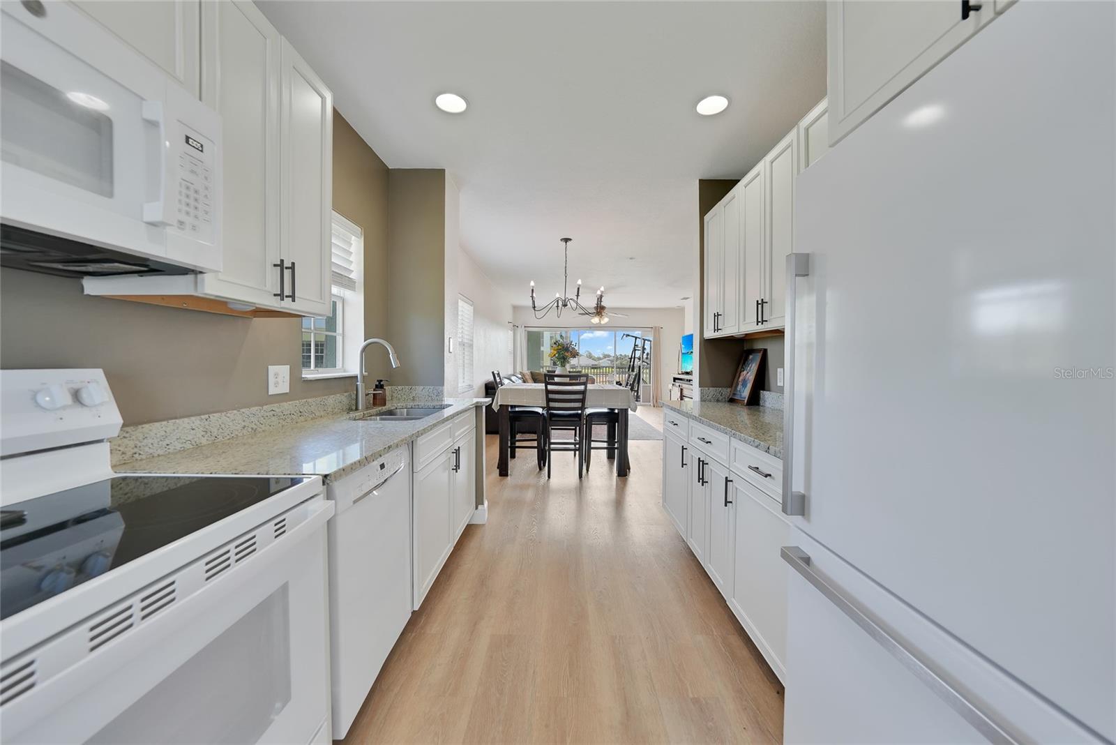 Image 13 of 42 For 2160 Heron Lake Drive 201