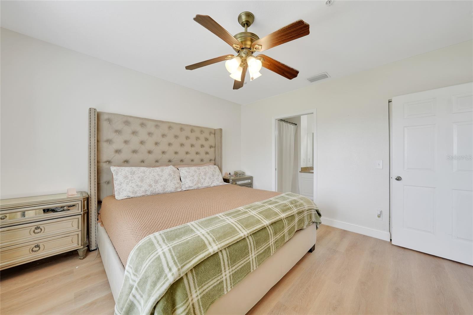 Image 21 of 42 For 2160 Heron Lake Drive 201