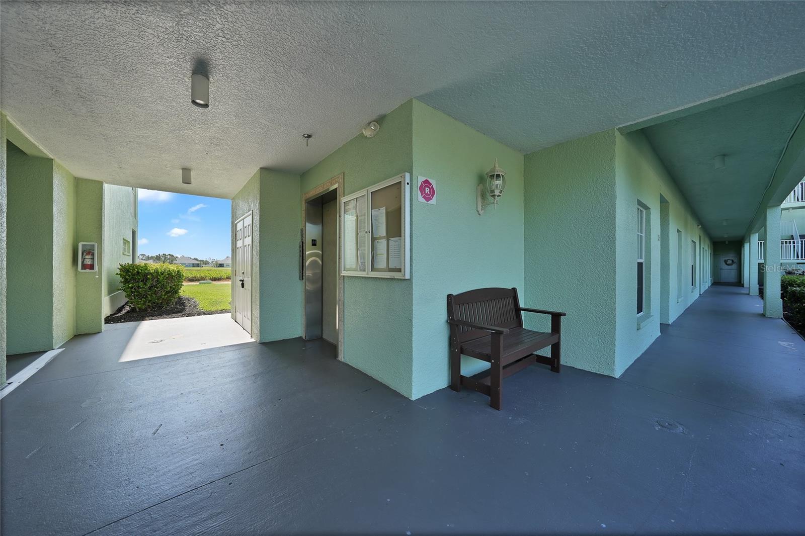Image 7 of 42 For 2160 Heron Lake Drive 201