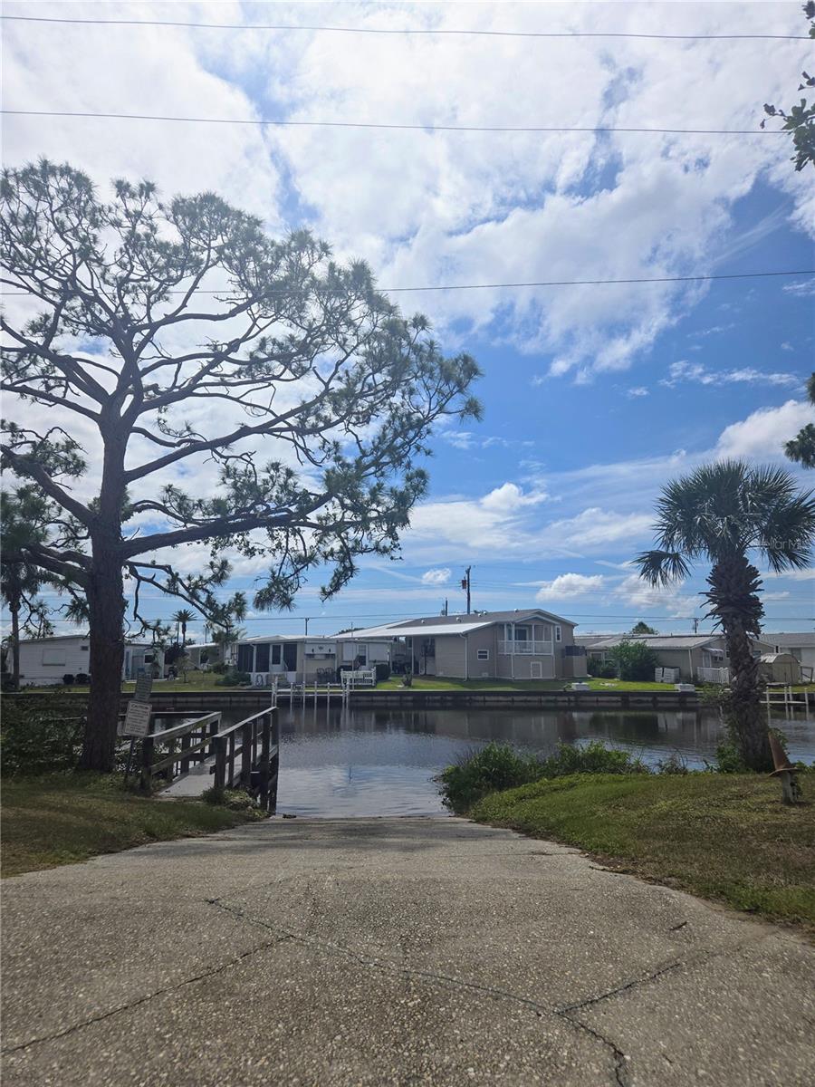 Image 29 of 34 For 311 Robalo  