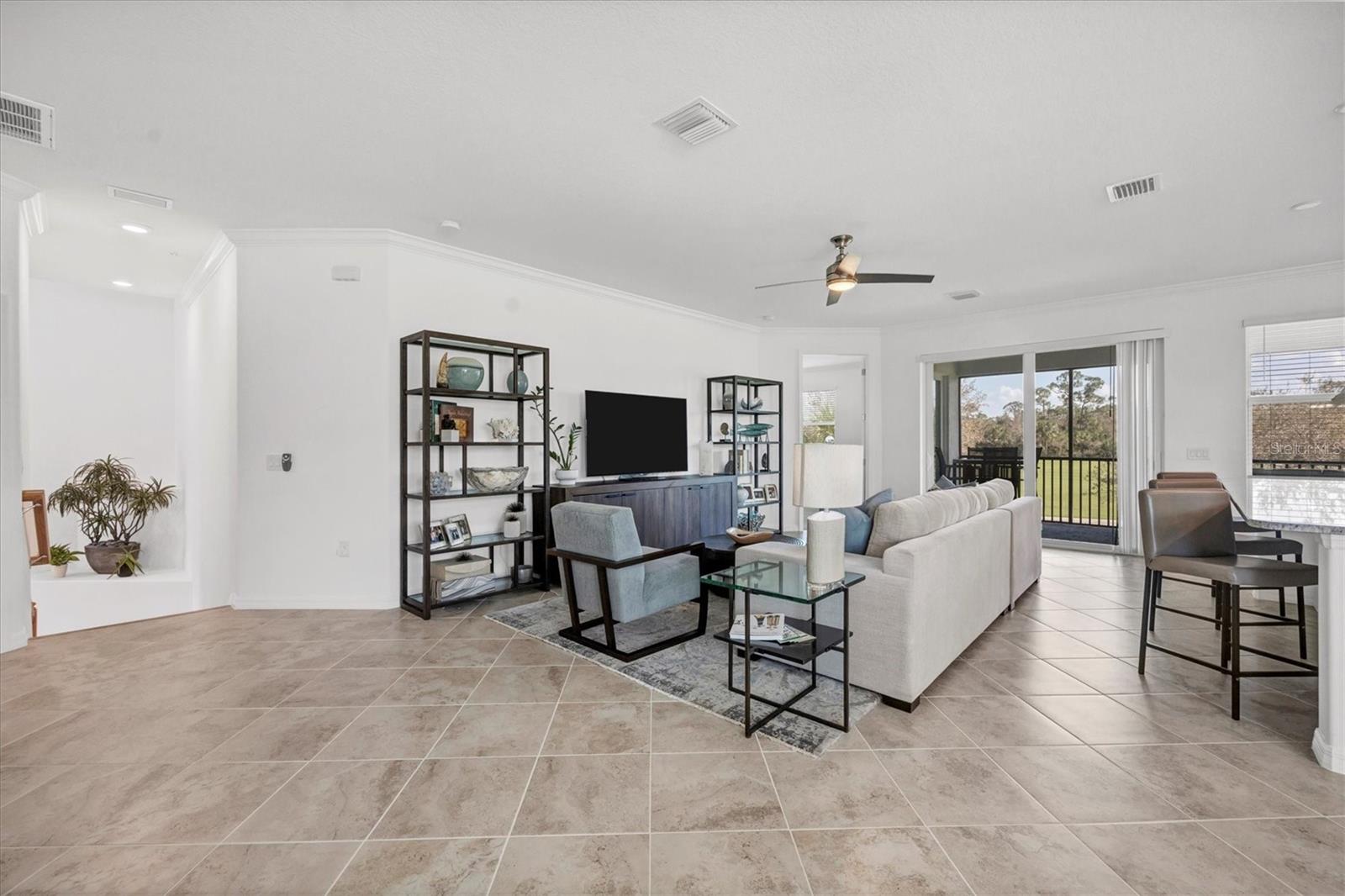 Image 7 of 67 For 14640 Sycamore Court 2822