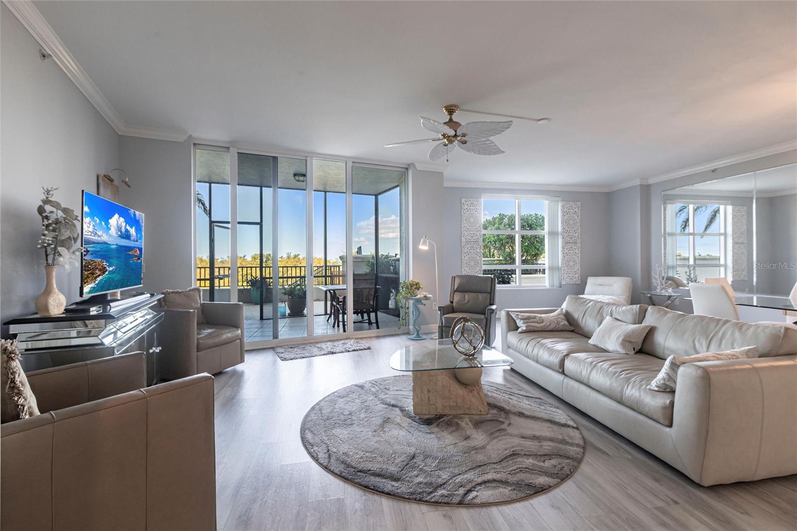 Image 6 of 68 For 3329 Sunset Key Circle 107