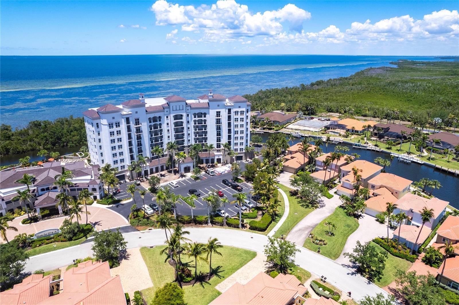 Image 70 of 73 For 3329 Sunset Key Circle 107