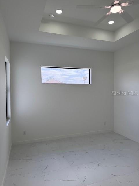 Image 21 of 38 For 101 10th Terrace