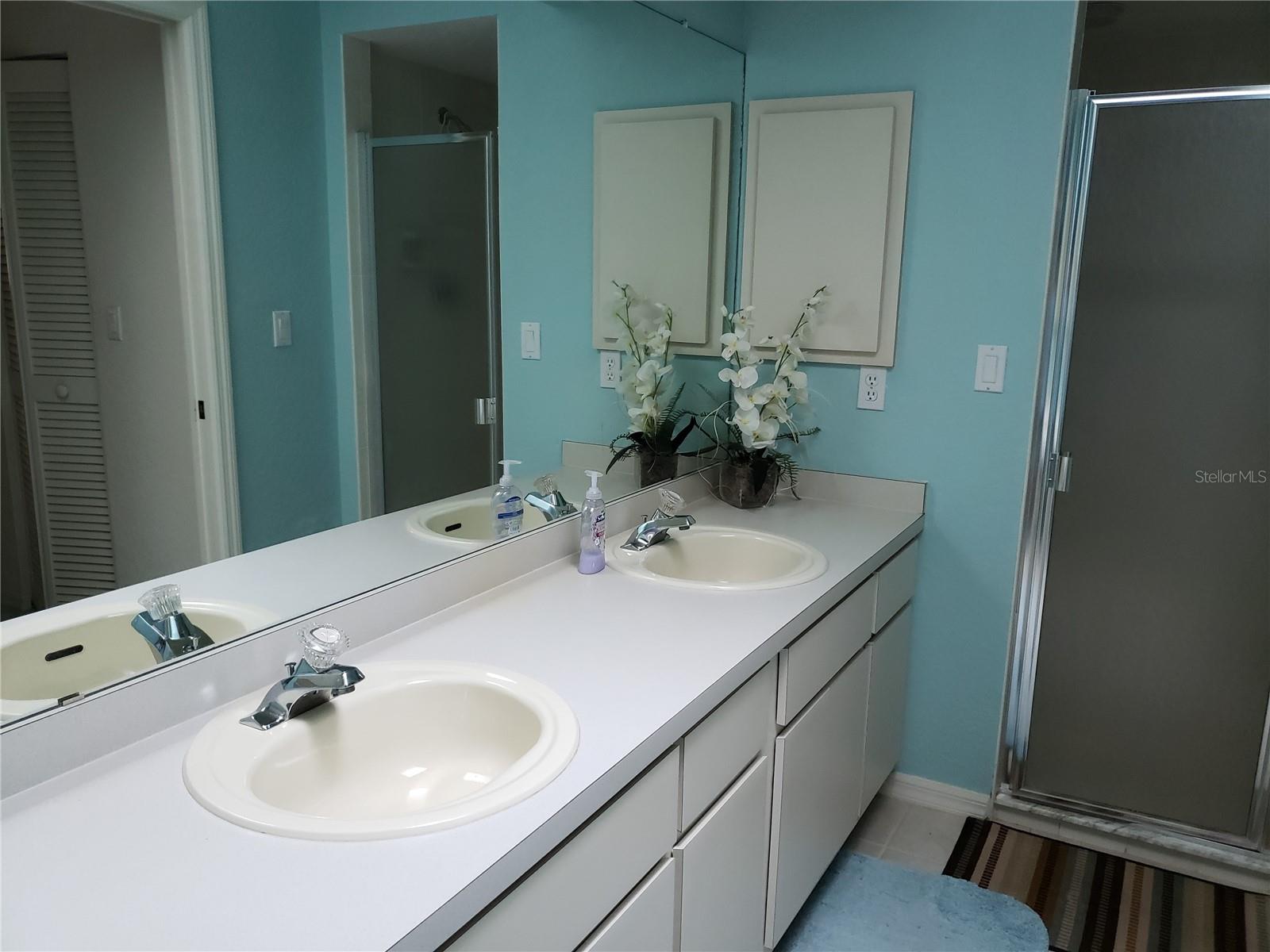 Image 12 of 13 For 1287 Aken Street