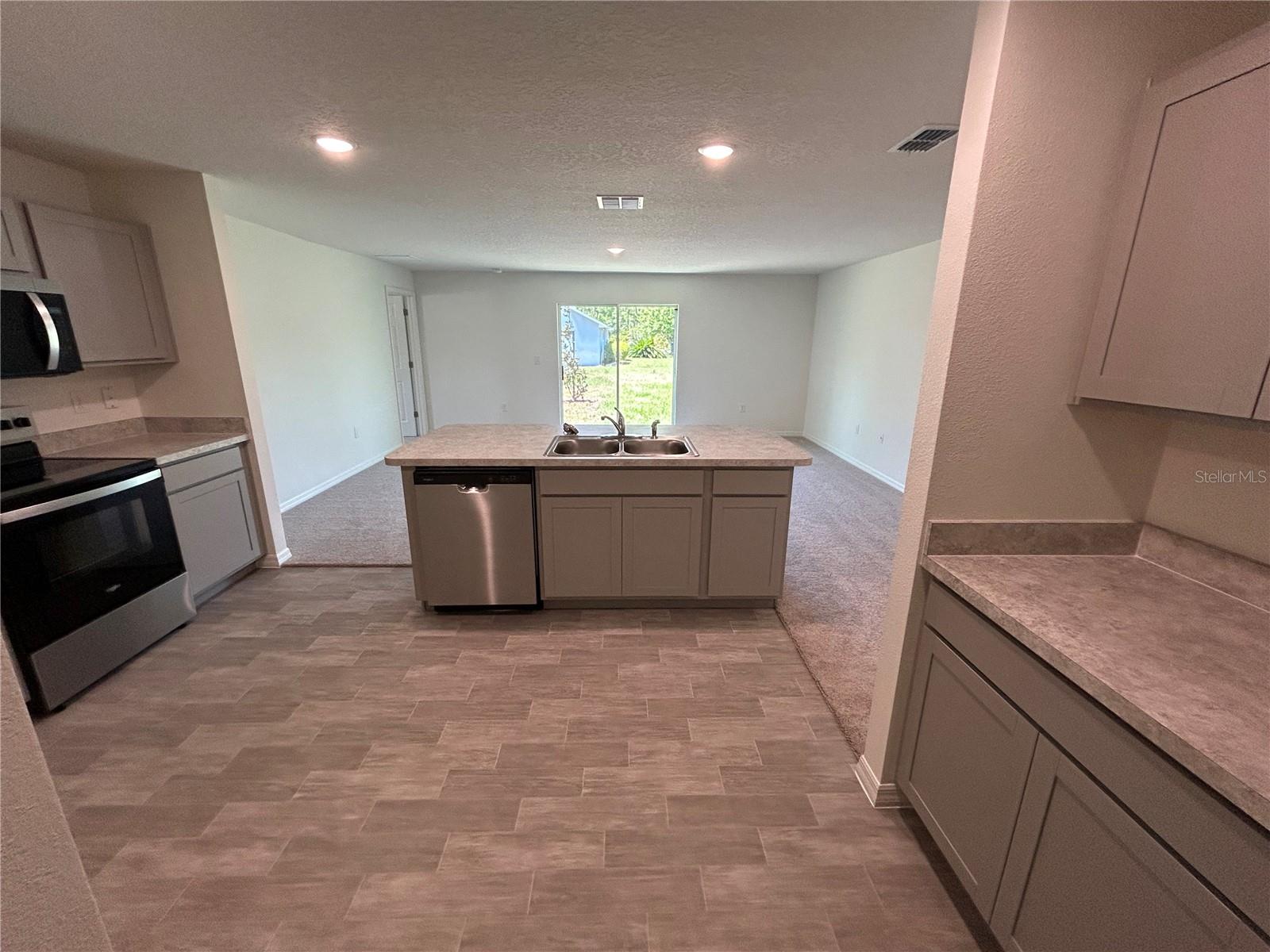 Image 4 of 15 For 2 Zodiacal Place