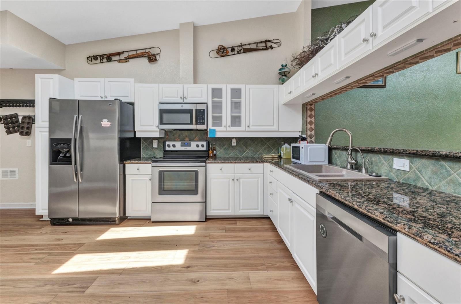 Image 10 of 54 For 5046 San Rocco Court