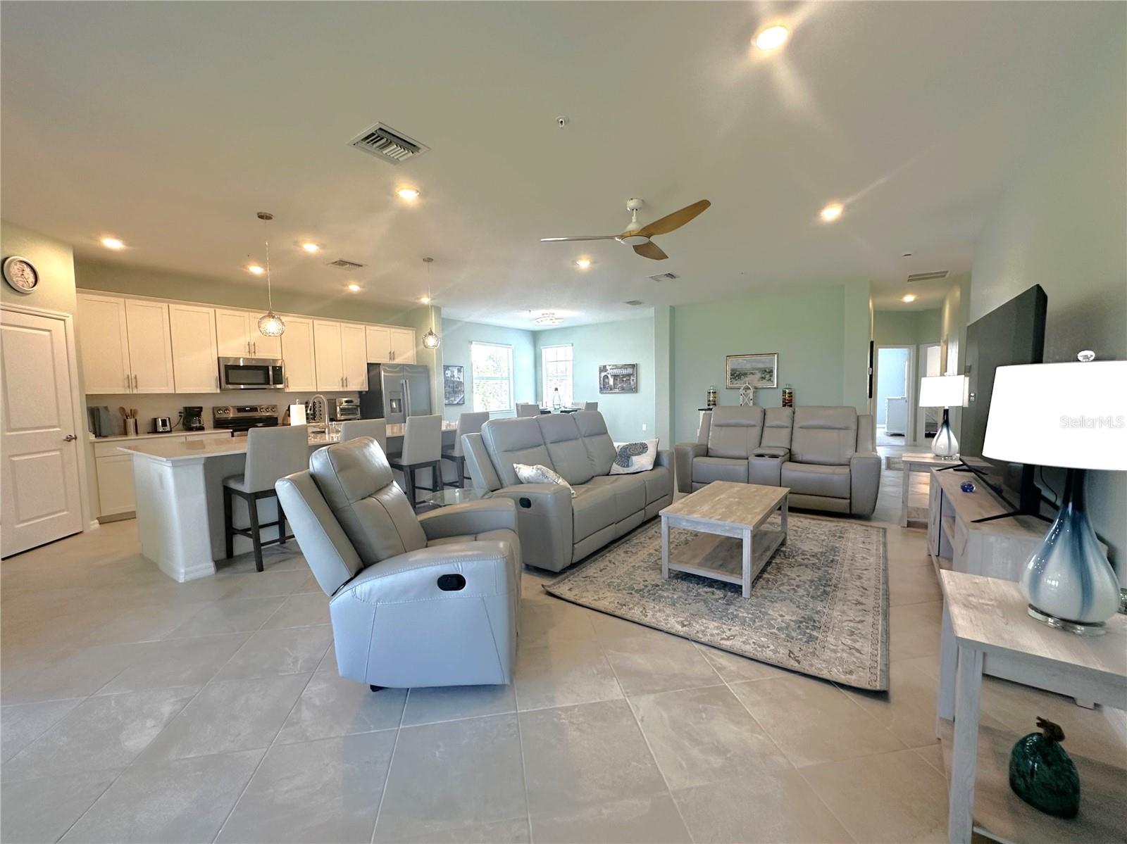 Image 6 of 54 For 4835 Birchwood Court 6222