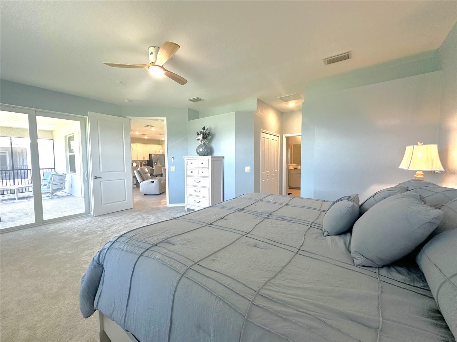 Image 8 of 54 For 4835 Birchwood Court 6222