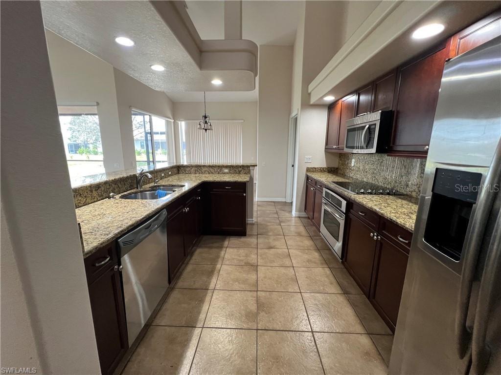Image 3 of 30 For 16245 Paloma Court