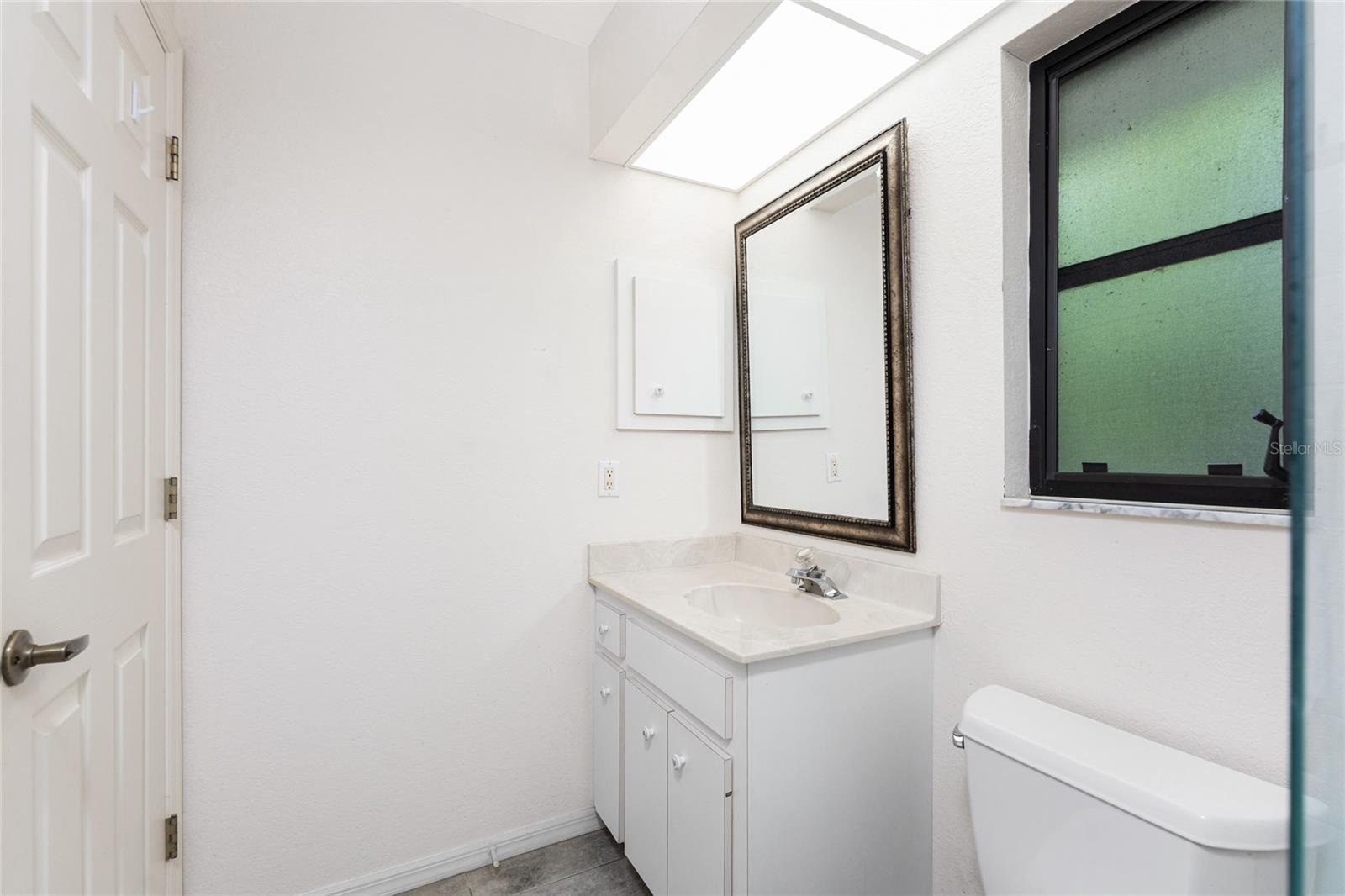 Image 31 of 52 For 18111 Lake Worth Boulevard