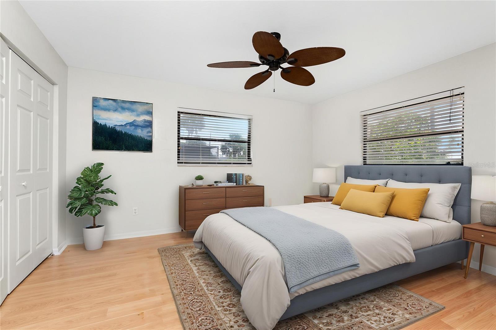 Image 8 of 52 For 18111 Lake Worth Boulevard