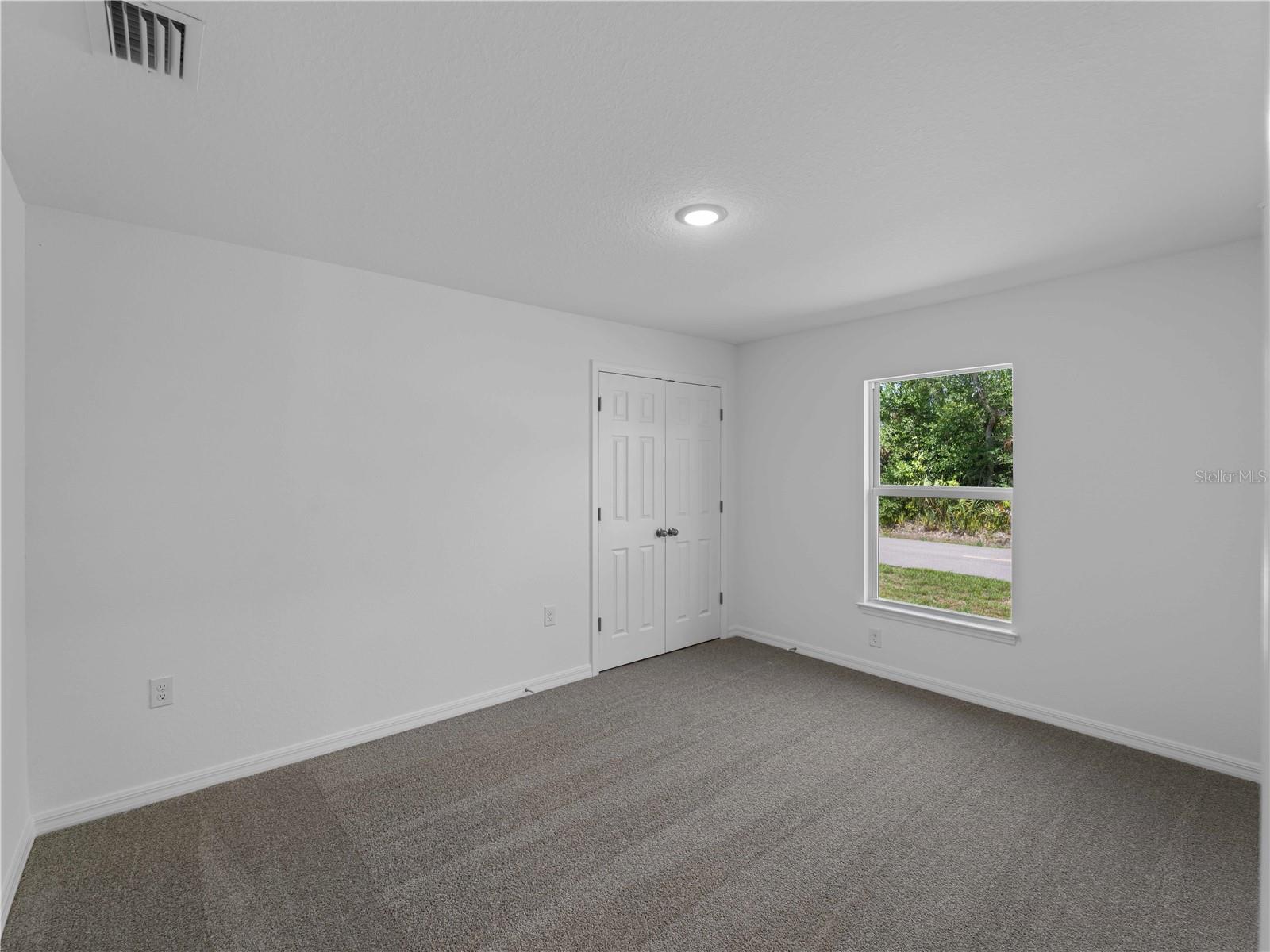 Image 24 of 48 For 22376 Blanchard Avenue
