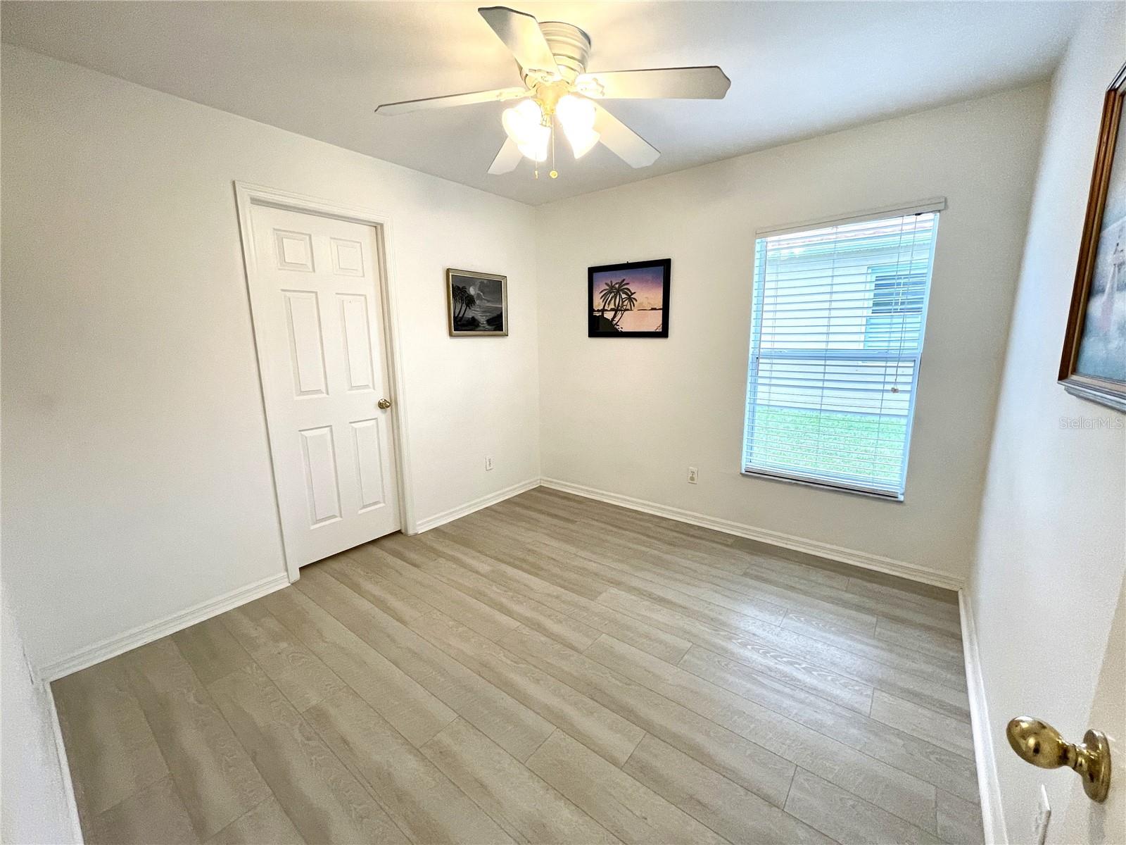 Image 31 of 52 For 13170 Pembroke Circle N