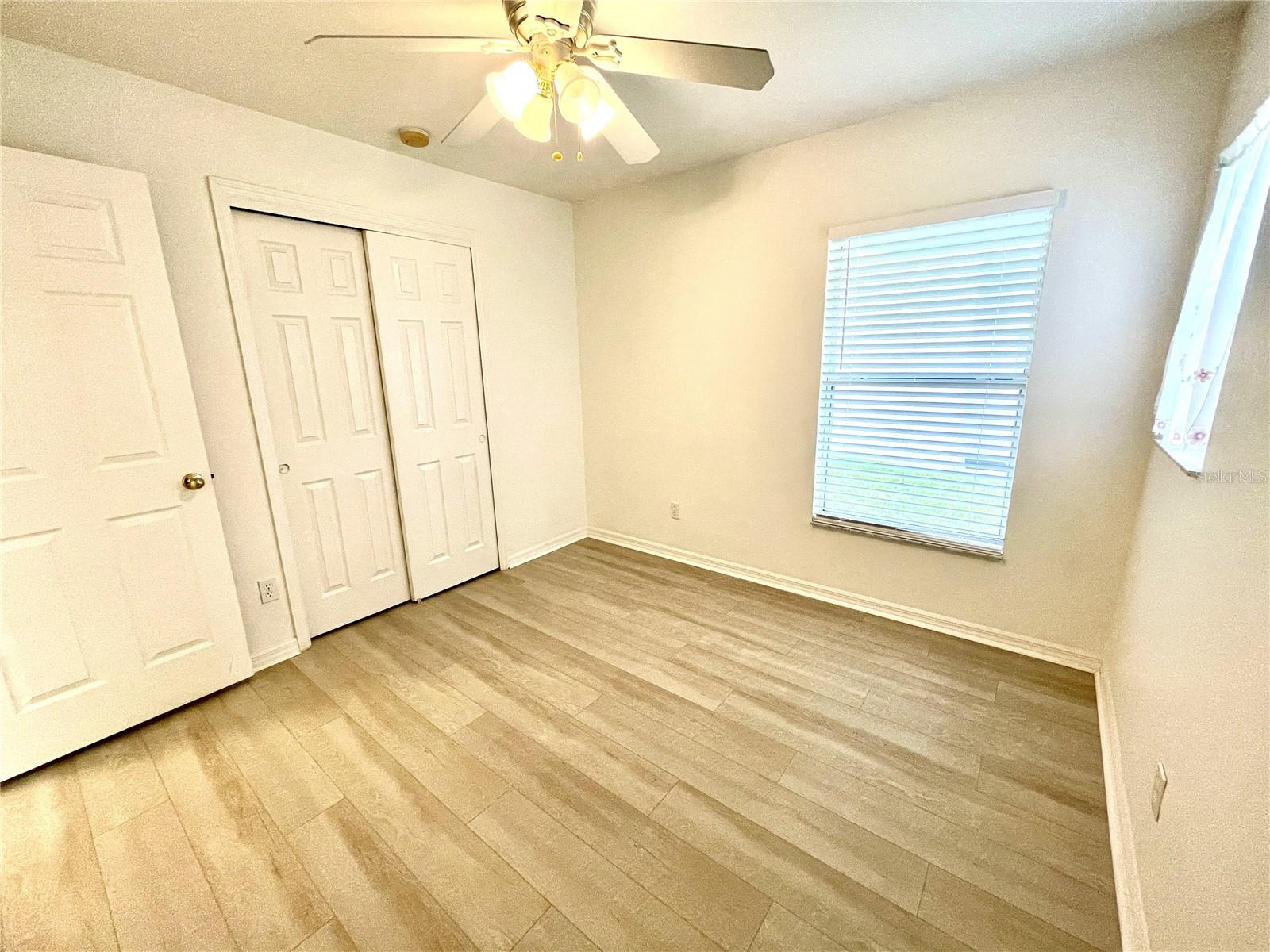 Image 36 of 52 For 13170 Pembroke Circle N