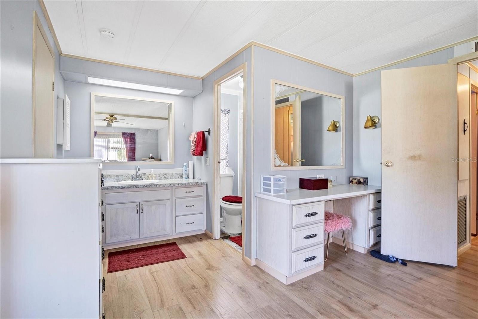 Image 16 of 46 For 27940 Leatherwood Circle