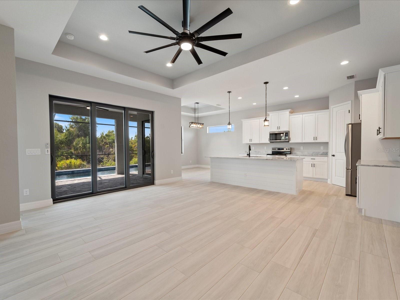 Image 3 of 38 For 7149 Sea Mist Dr