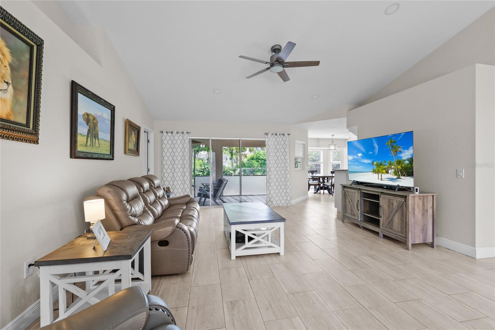 Image 5 of 34 For 7448 Blue Sage