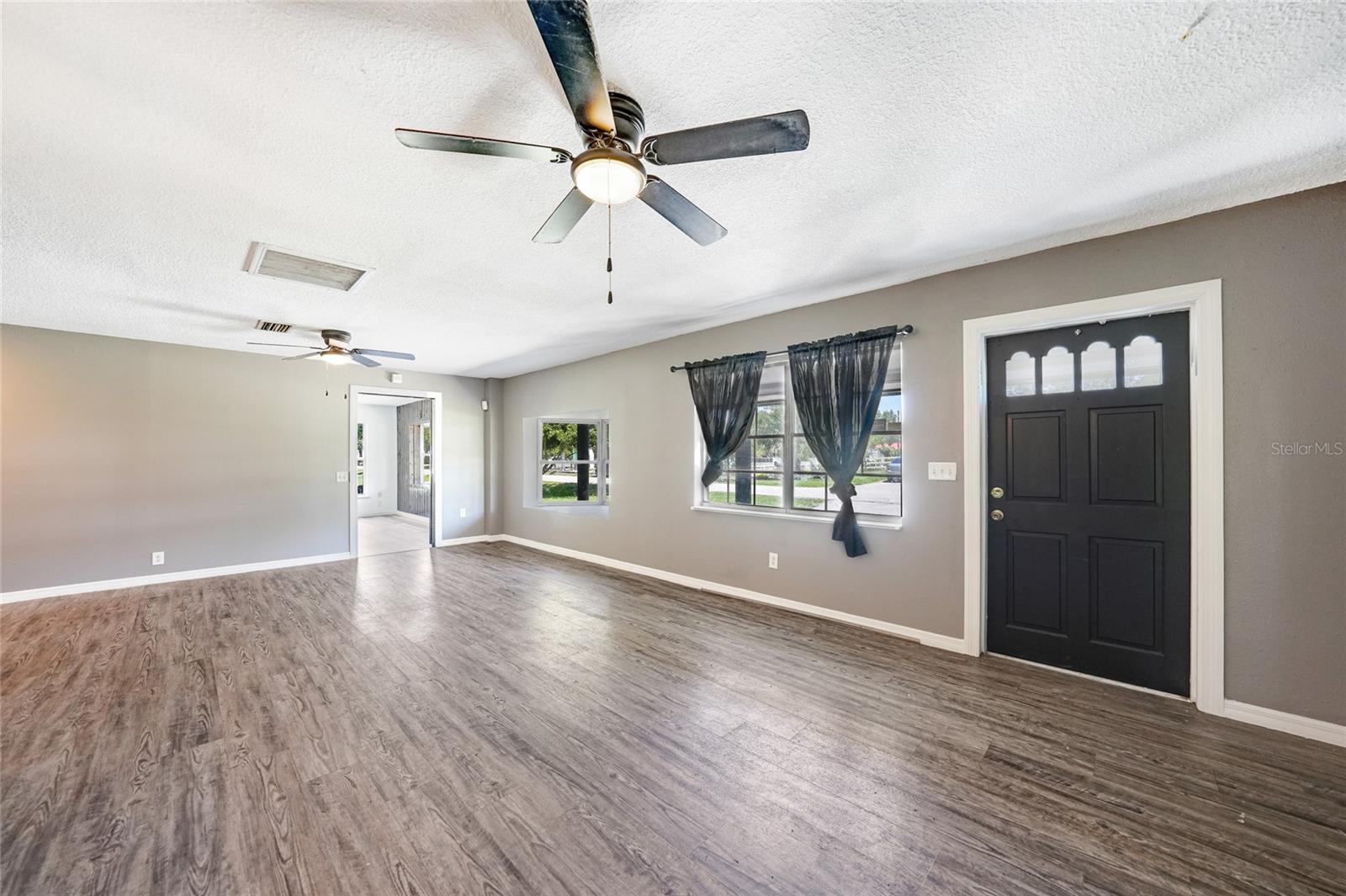Image 4 of 54 For 1761 Plum Drive