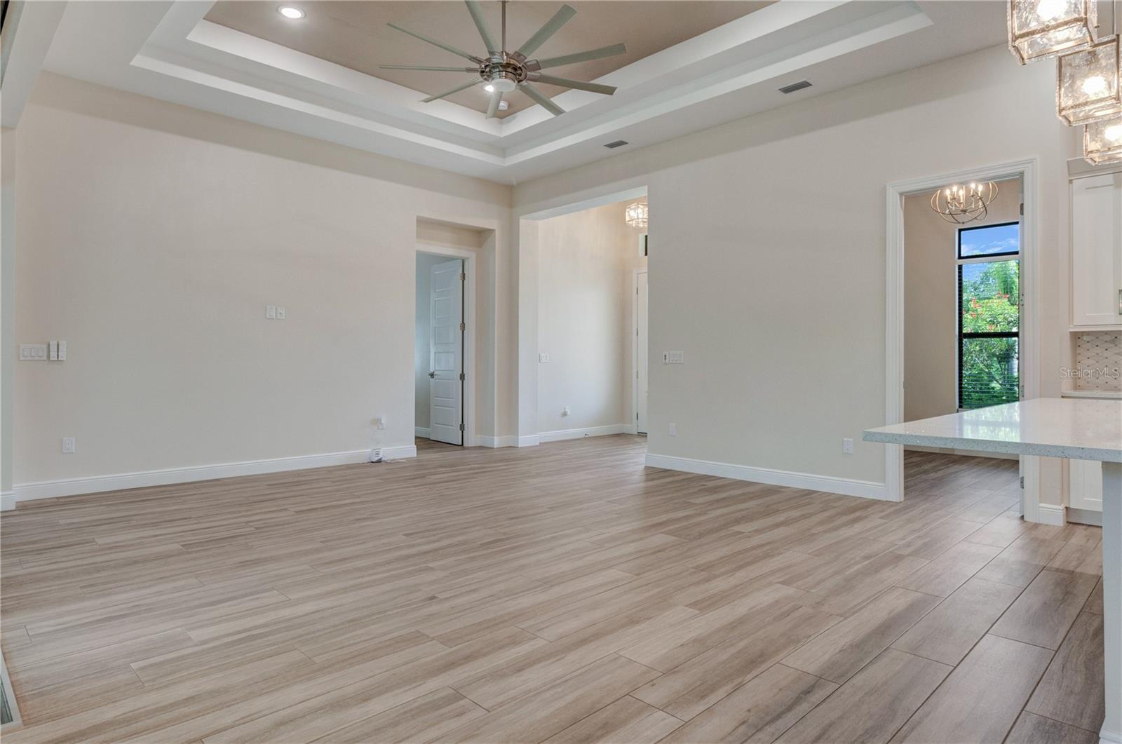Image 12 of 59 For 2955 Carmela Avenue