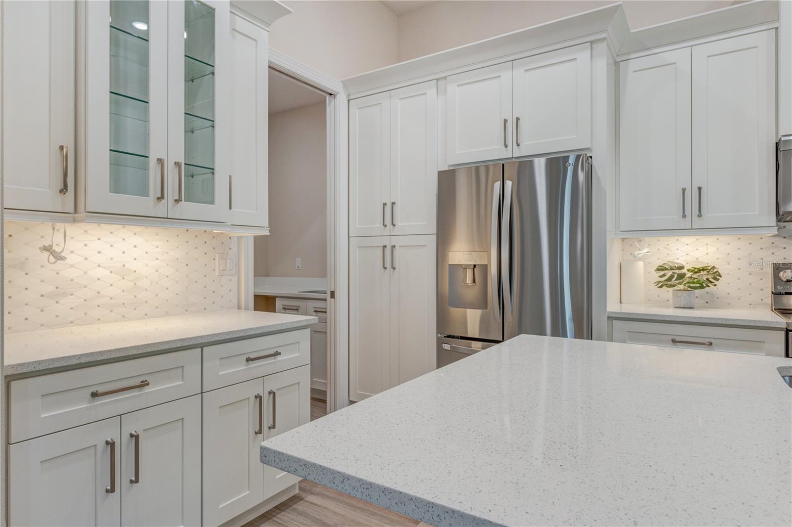 Image 20 of 59 For 2955 Carmela Avenue