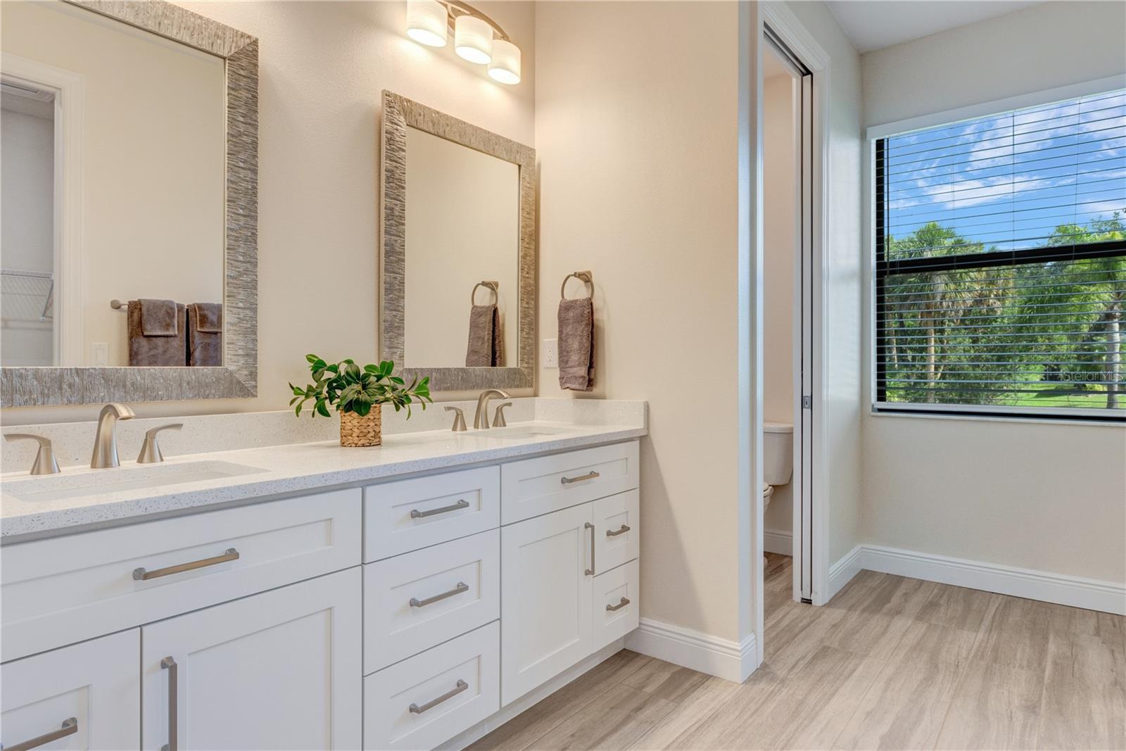 Image 30 of 59 For 2955 Carmela Avenue