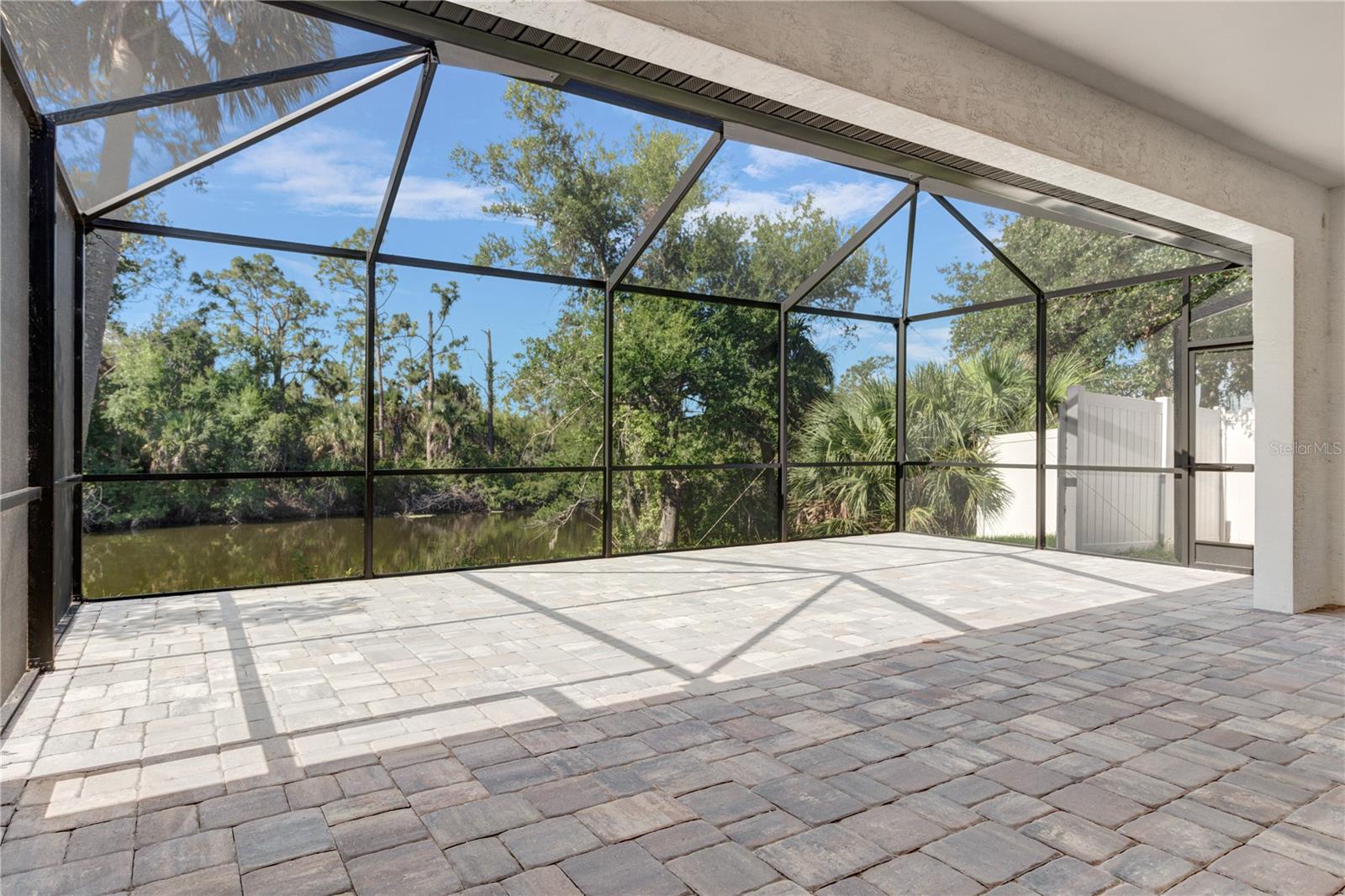 Image 40 of 59 For 2955 Carmela Avenue