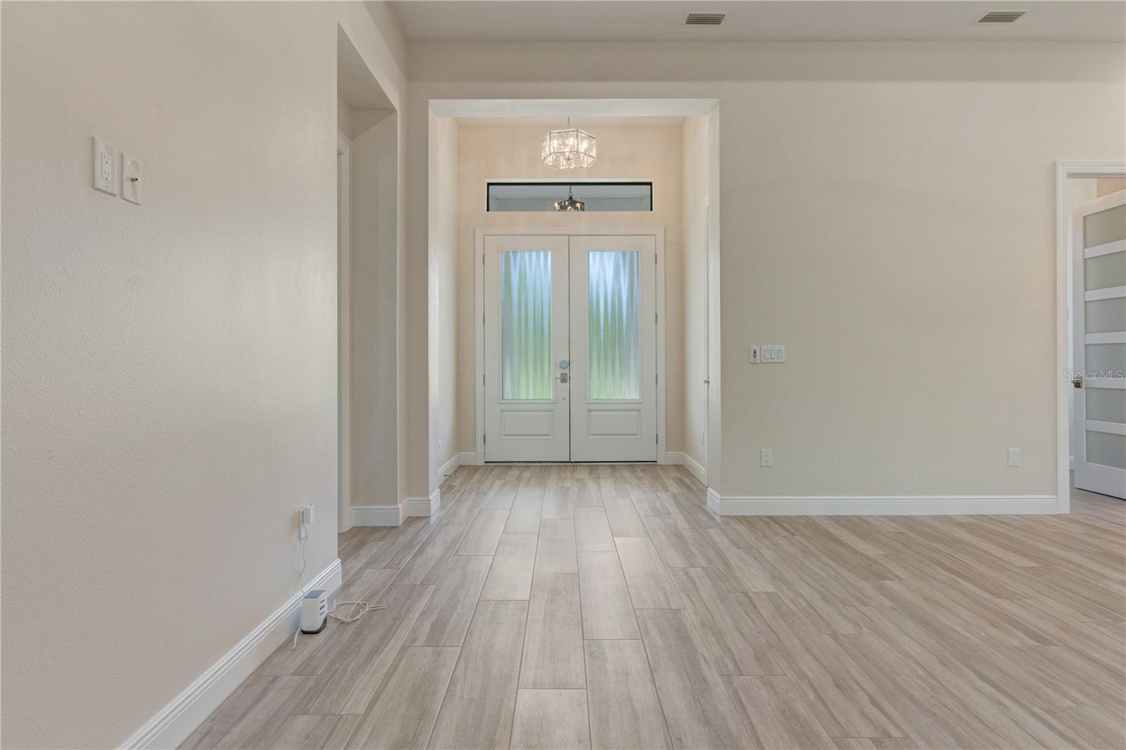 Image 6 of 59 For 2955 Carmela Avenue