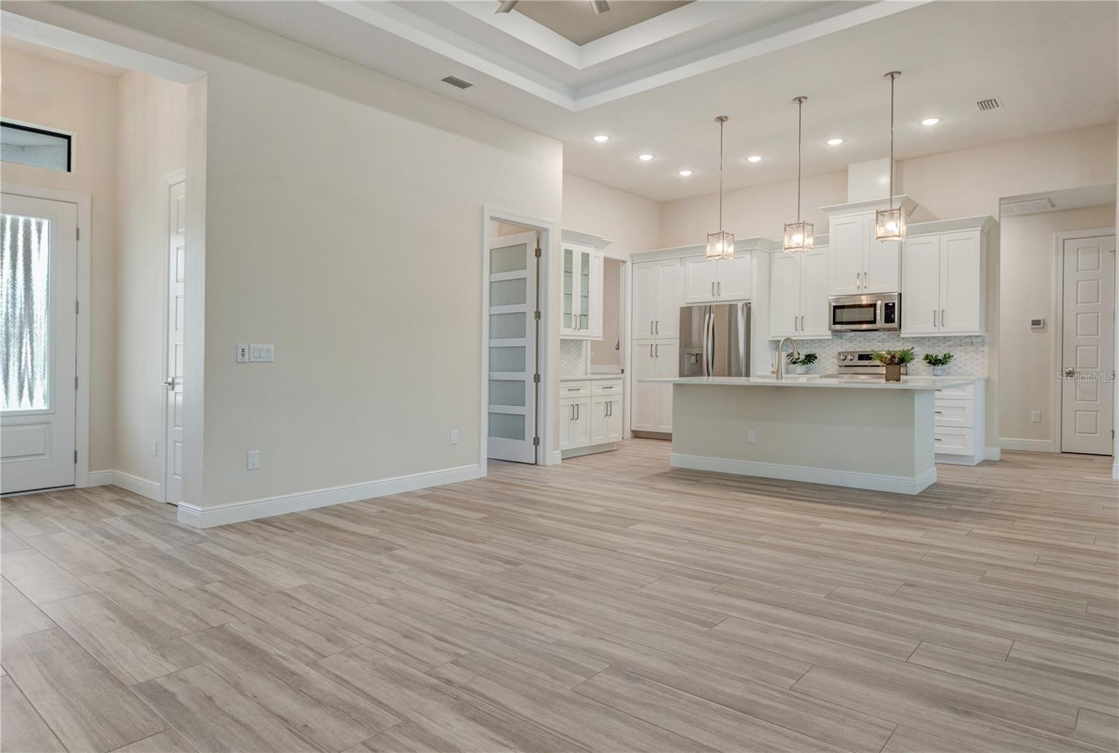 Image 7 of 59 For 2955 Carmela Avenue
